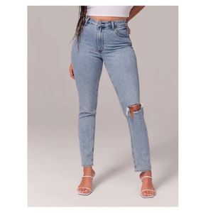 Abercrombie Curve Love High Rise Skinny Jean